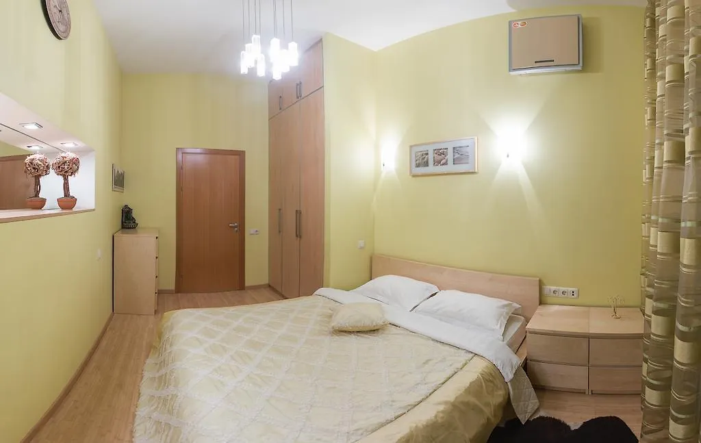 Alex Apartments Near Independence Square - Kiev  Kyiv